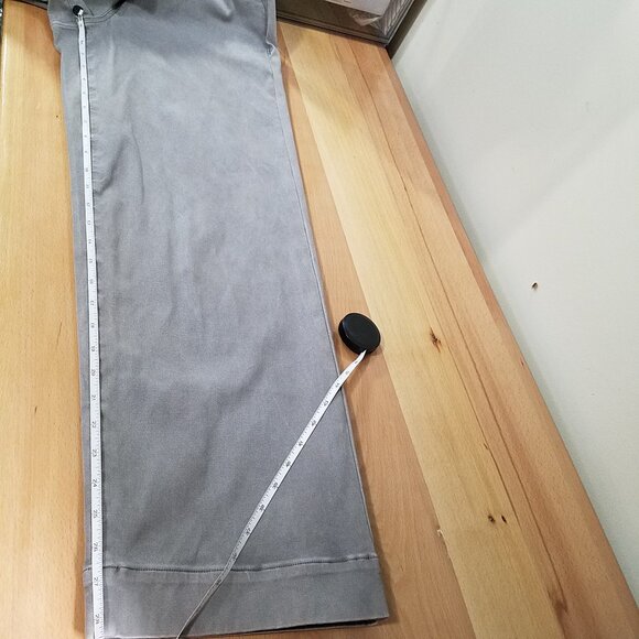 👖 SPANX Women’s Stretch Twill Pull-On Cropped Wide Leg Pants – Size L – Pre-Own - Picture 6 of 15